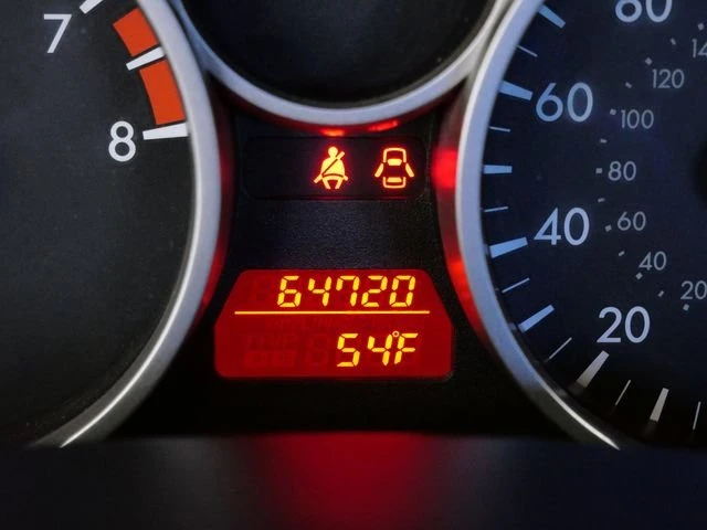 2011 Mazda NC MX-5 Miata - Image 23 of 26