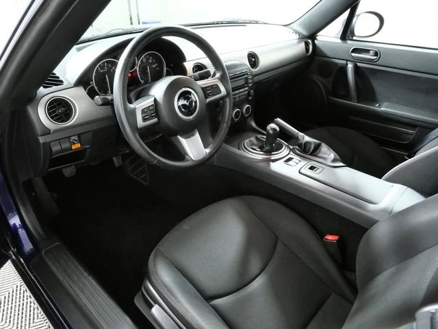 2011 Mazda NC MX-5 Miata - Image 4 of 26