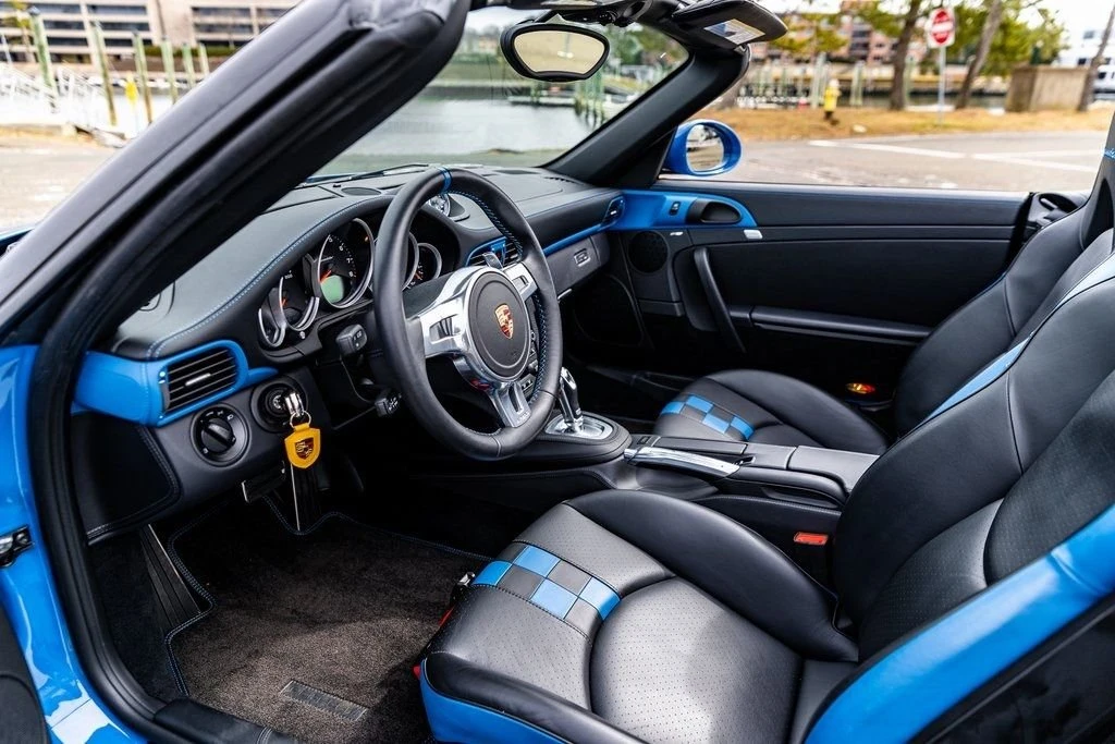 2011 Porsche 997 Speedster - Image 11 of 17