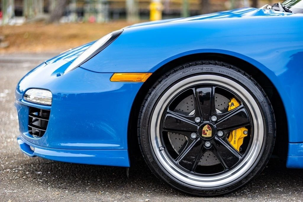 2011 Porsche 997 Speedster - Image 9 of 17