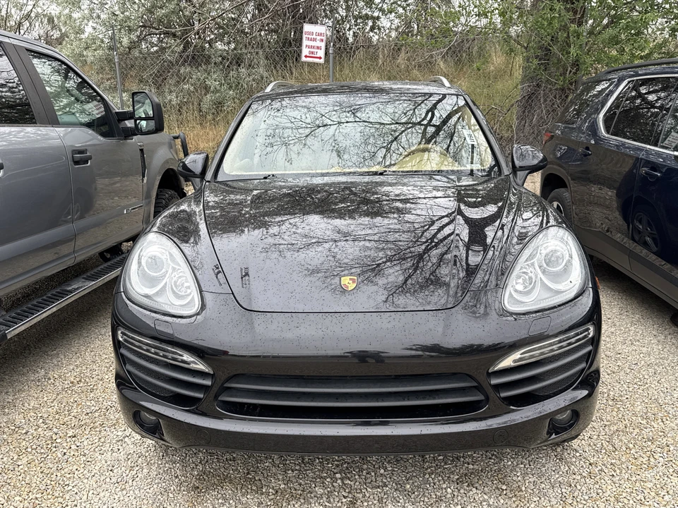 2011 Porsche 958 Cayenne S - Image 3 of 7