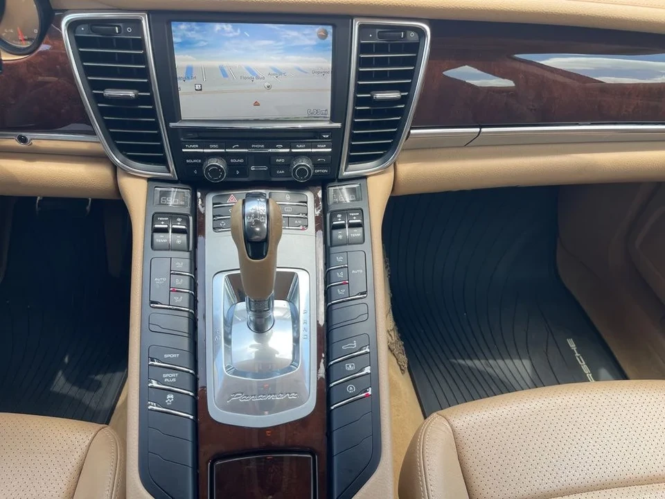 2011 Porsche 970 Panamera - Image 7 of 9