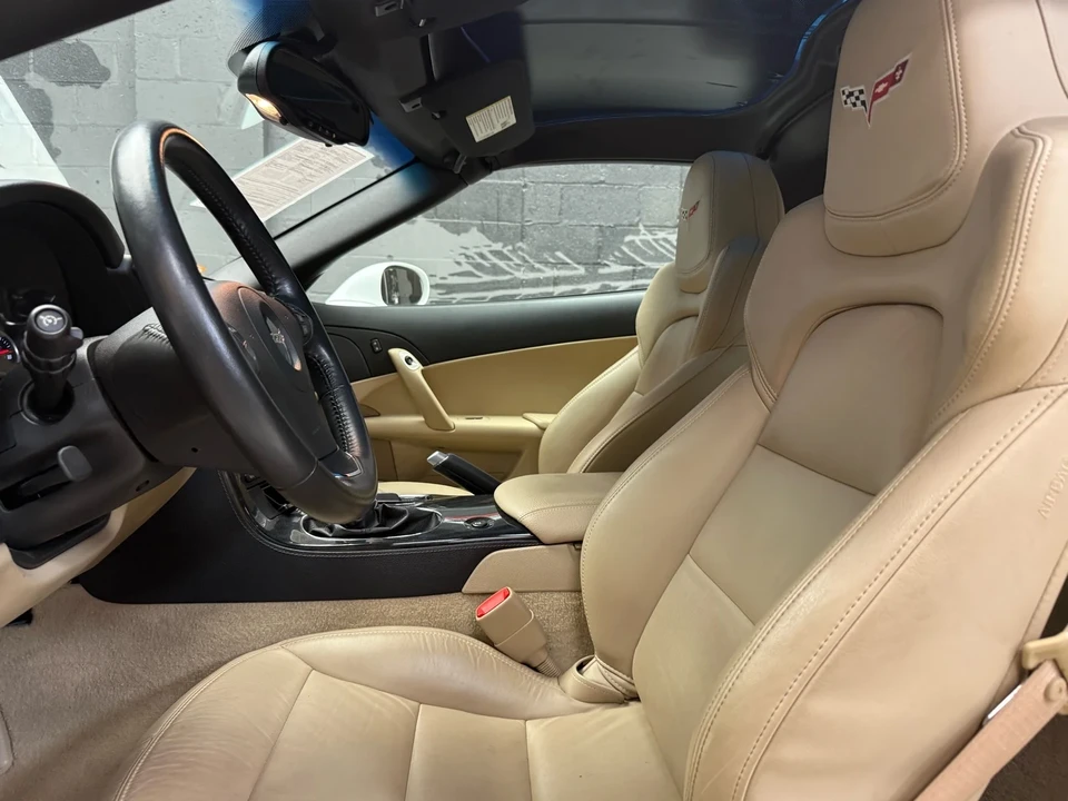 2012 Chevrolet Corvette C6 - Image 7 of 13