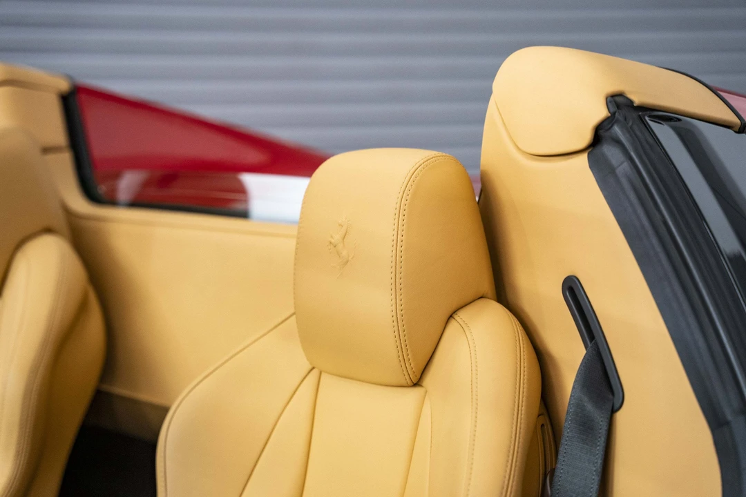 2012 Ferrari 458 Spider - Image 27 of 31