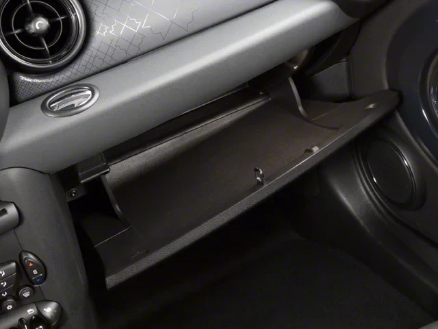 2012 Mini Coupe & Roadster - Image 15 of 19