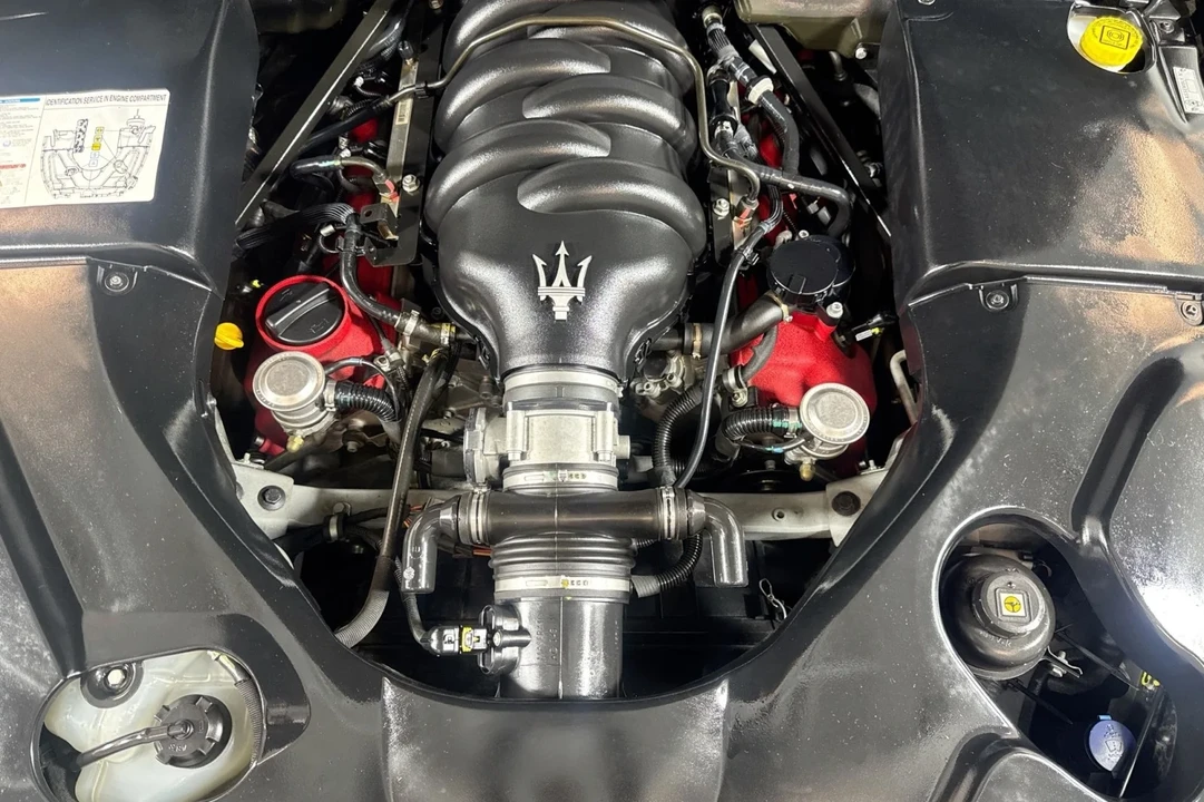2012 Maserati GranTurismo 1st Gen - Image 26 of 28