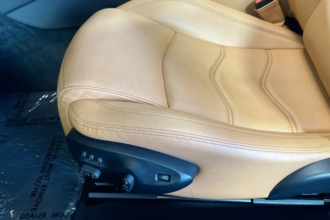 2012 Maserati GranTurismo 1st Gen - Image 16 of 28