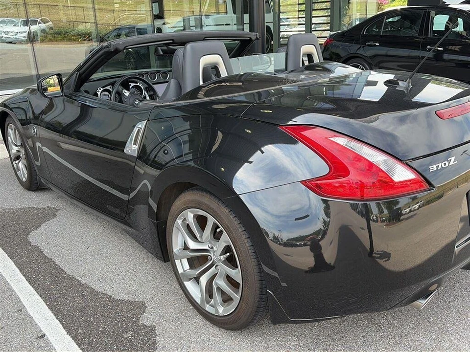 2012 Nissan 370Z 6th Gen - Image 9 of 15