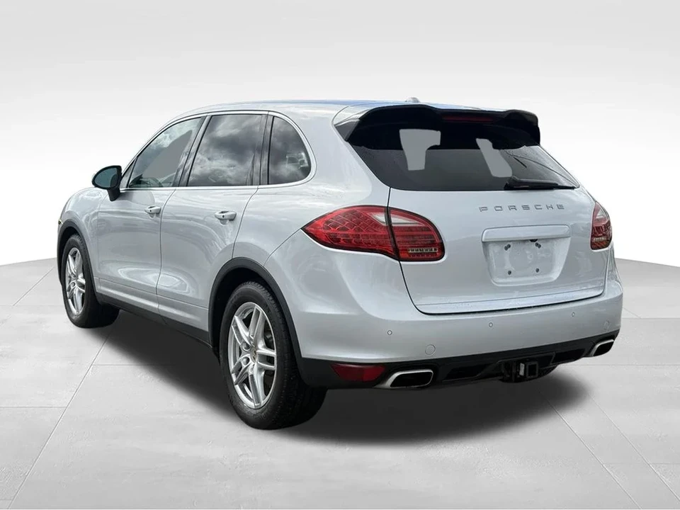 2012 Porsche 958 Cayenne S - Image 3 of 26