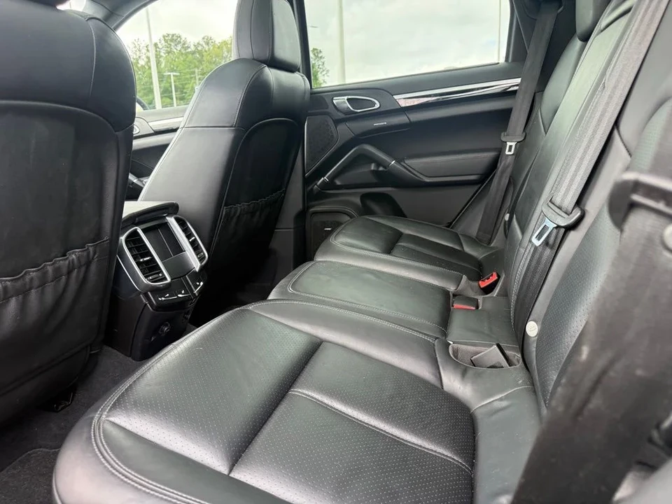 2012 Porsche 958 Cayenne S - Image 16 of 26
