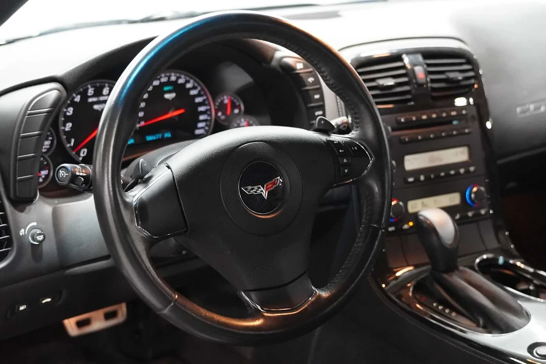 2013 Chevrolet Corvette C6 - Image 10 of 19