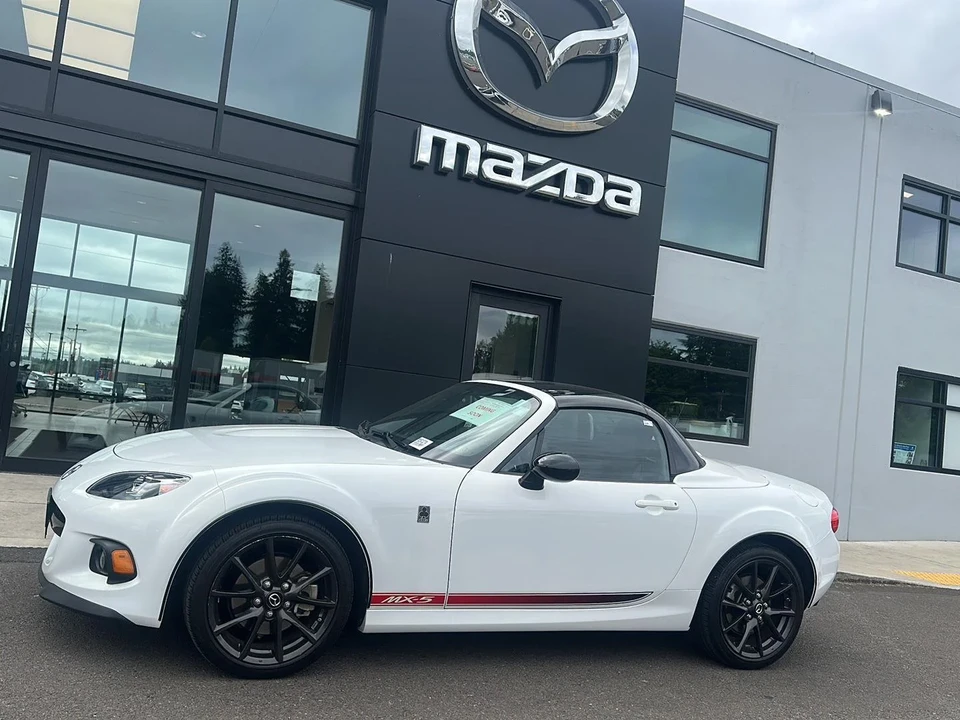 2013 Mazda NC MX-5 Miata - Image 2 of 18