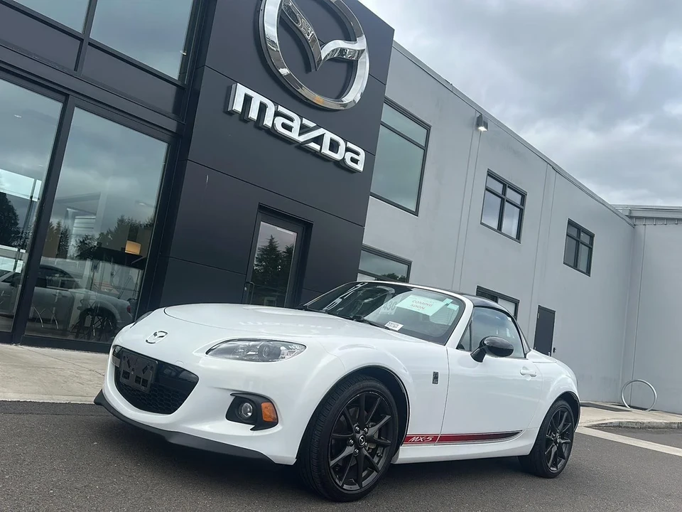 2013 Mazda NC MX-5 Miata - Image 3 of 18