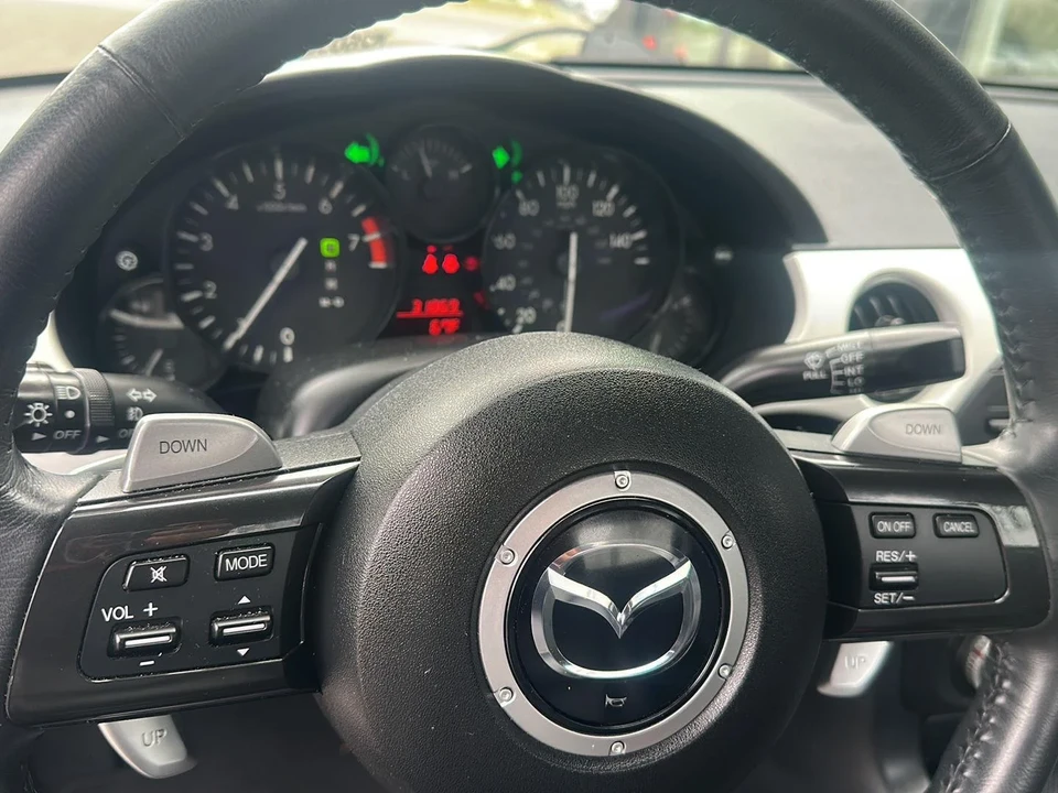 2013 Mazda NC MX-5 Miata - Image 15 of 18