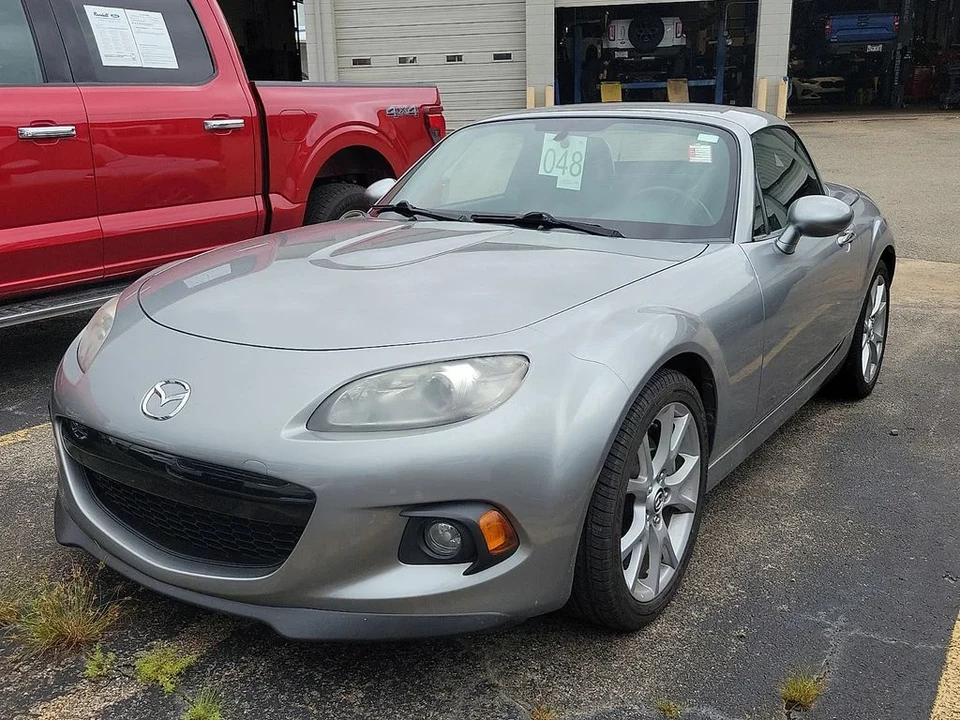 2013 Mazda NC MX-5 Miata - Image 2 of 5