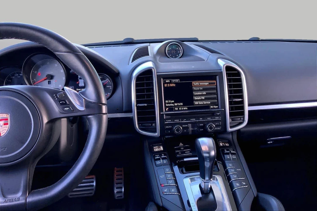 2013 Porsche 958 Cayenne S - Image 6 of 31