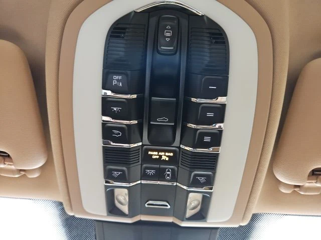 2013 Porsche 958 Cayenne S - Image 16 of 25