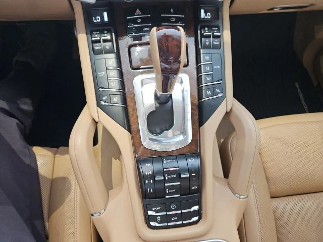 2013 Porsche 958 Cayenne S - Image 15 of 25