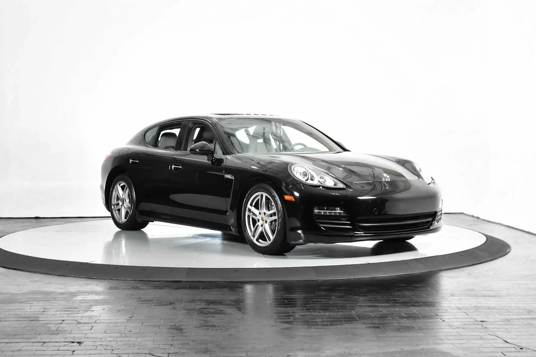 2013 Porsche 970 Panamera - Image 8 of 24