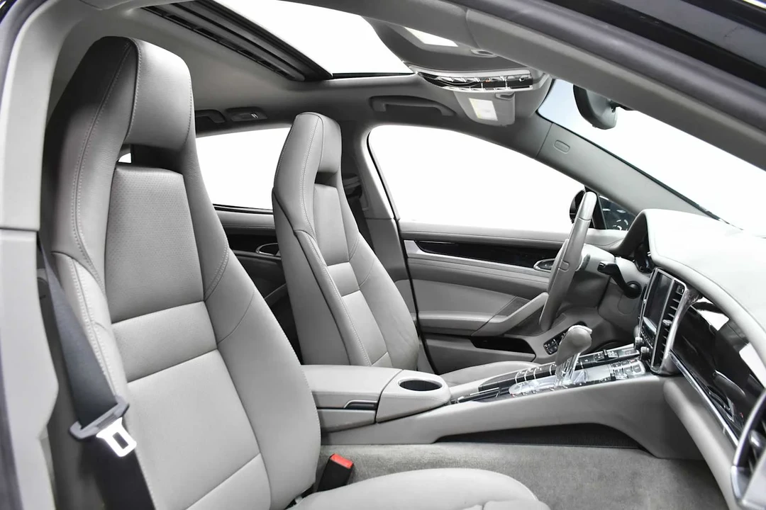 2013 Porsche 970 Panamera - Image 21 of 24