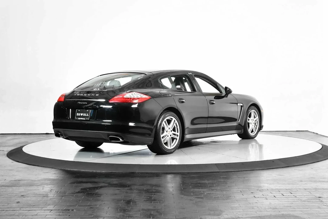 2013 Porsche 970 Panamera - Image 6 of 24