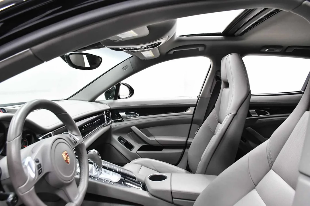 2013 Porsche 970 Panamera - Image 12 of 24