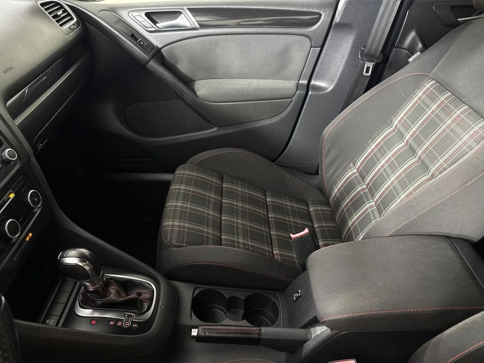 2013 Volkswagen GTI Mk6 - Image 17 of 18