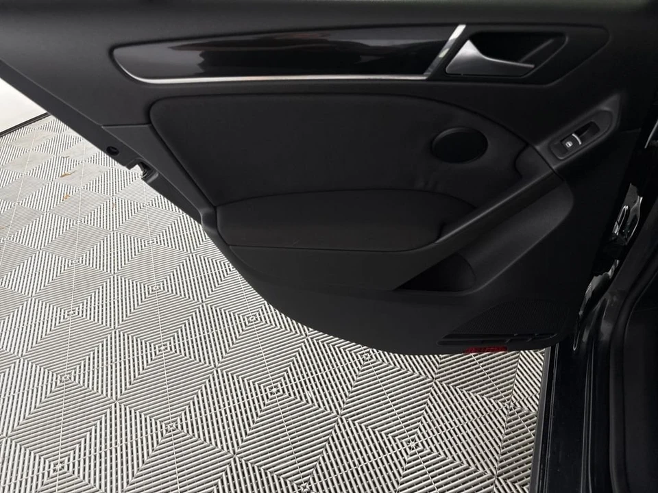 2013 Volkswagen GTI Mk6 - Image 11 of 18