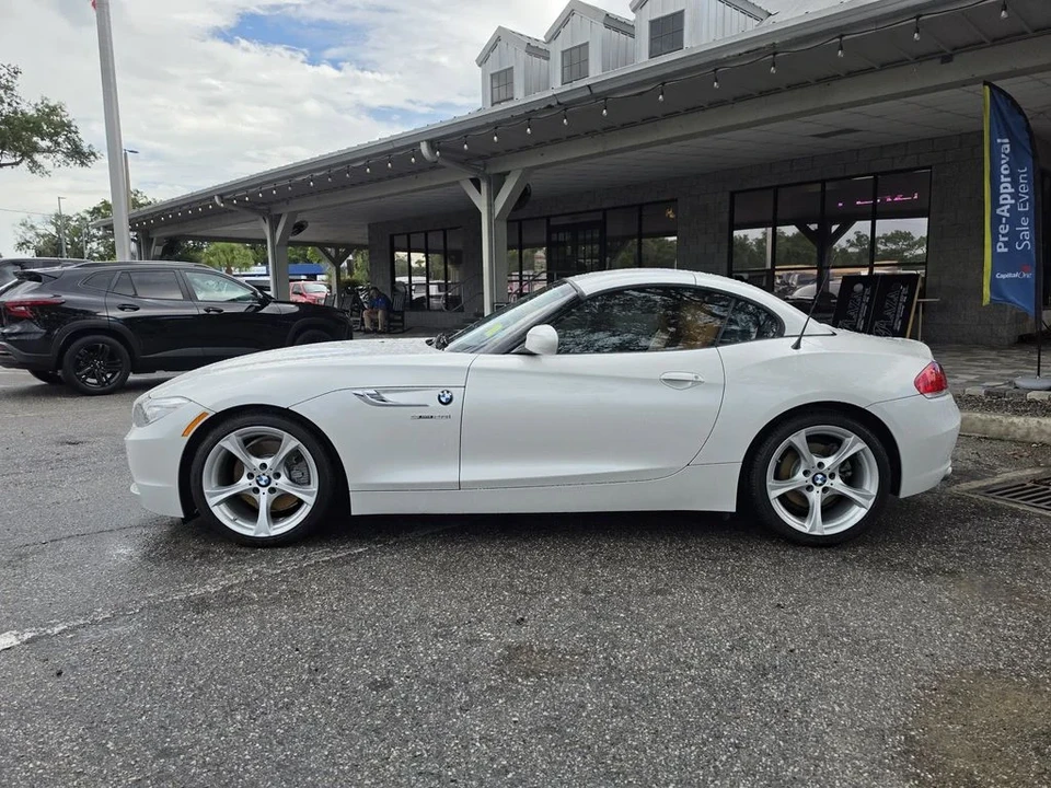 2014 BMW Z4 - Image 8 of 11