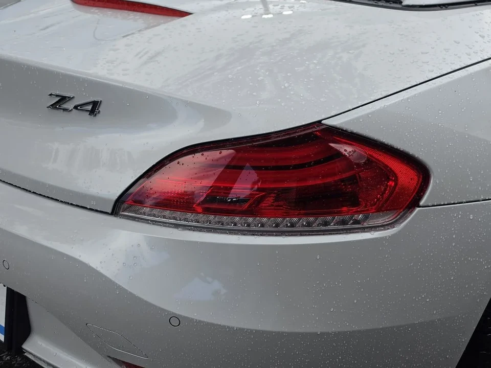 2014 BMW Z4 - Image 10 of 11