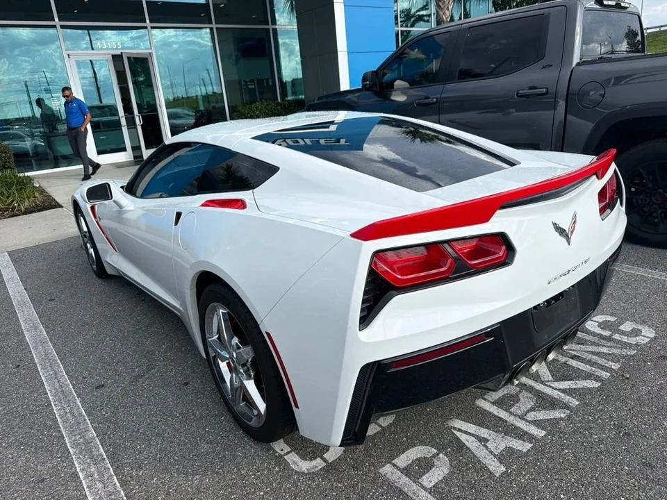 2014 Chevrolet Corvette C7 - Image 6 of 9
