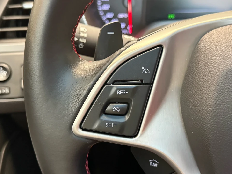 2015 Chevrolet Corvette C7 - Image 11 of 31