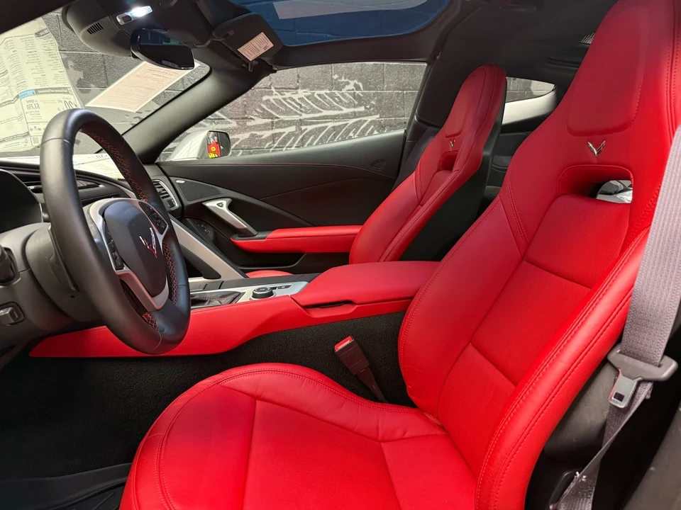 2015 Chevrolet Corvette C7 - Image 8 of 31