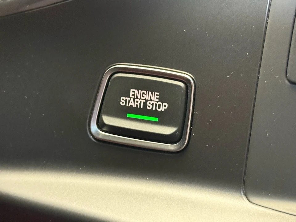2015 Chevrolet Corvette C7 - Image 22 of 31