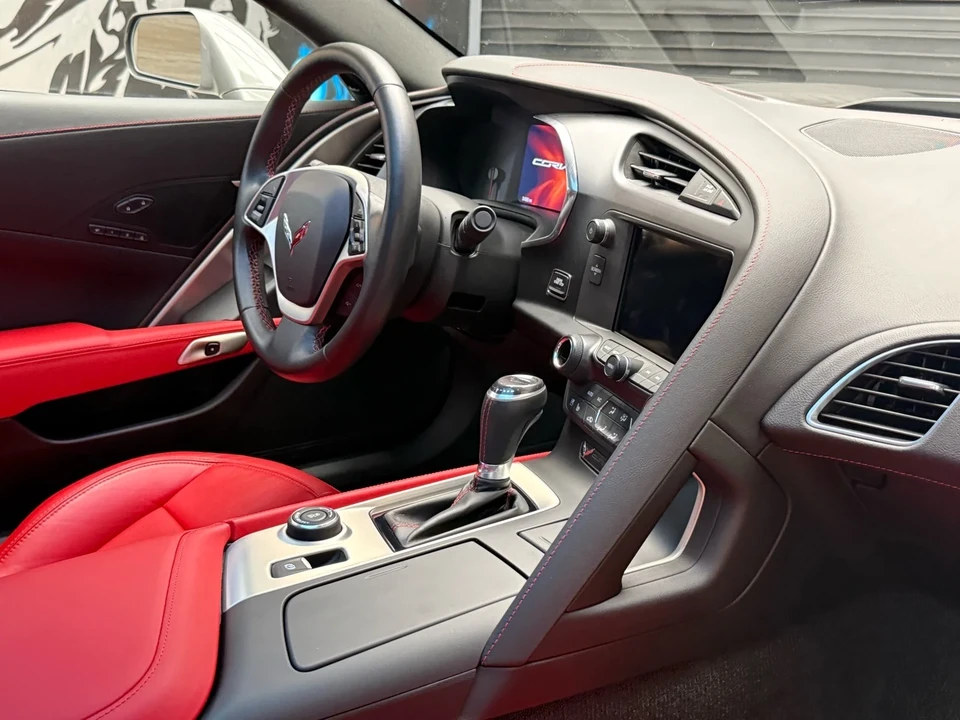2015 Chevrolet Corvette C7 - Image 26 of 31