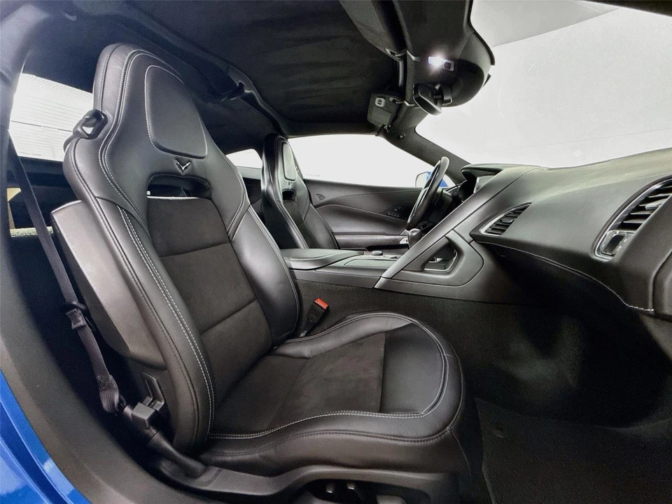 2015 Chevrolet Corvette C7 - Image 27 of 31