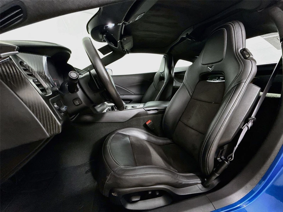 2015 Chevrolet Corvette C7 - Image 23 of 31