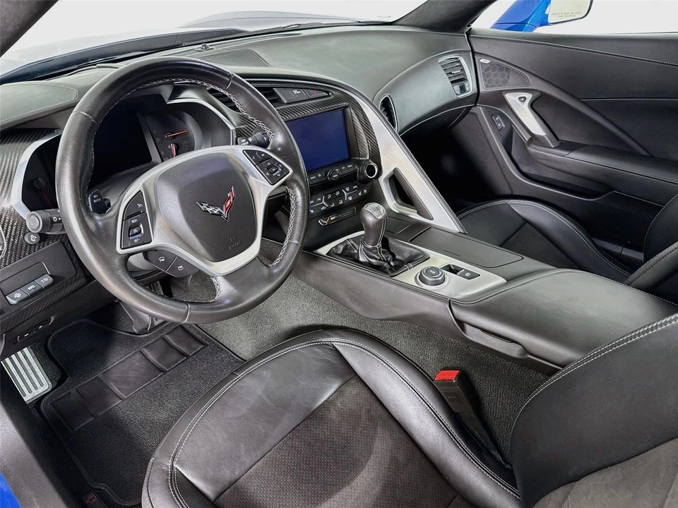 2015 Chevrolet Corvette C7 - Image 11 of 31