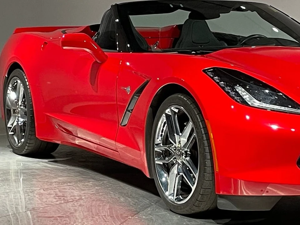 2015 Chevrolet Corvette C7 - Image 19 of 31