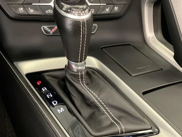 2015 Chevrolet Corvette C7 - Image 16 of 31