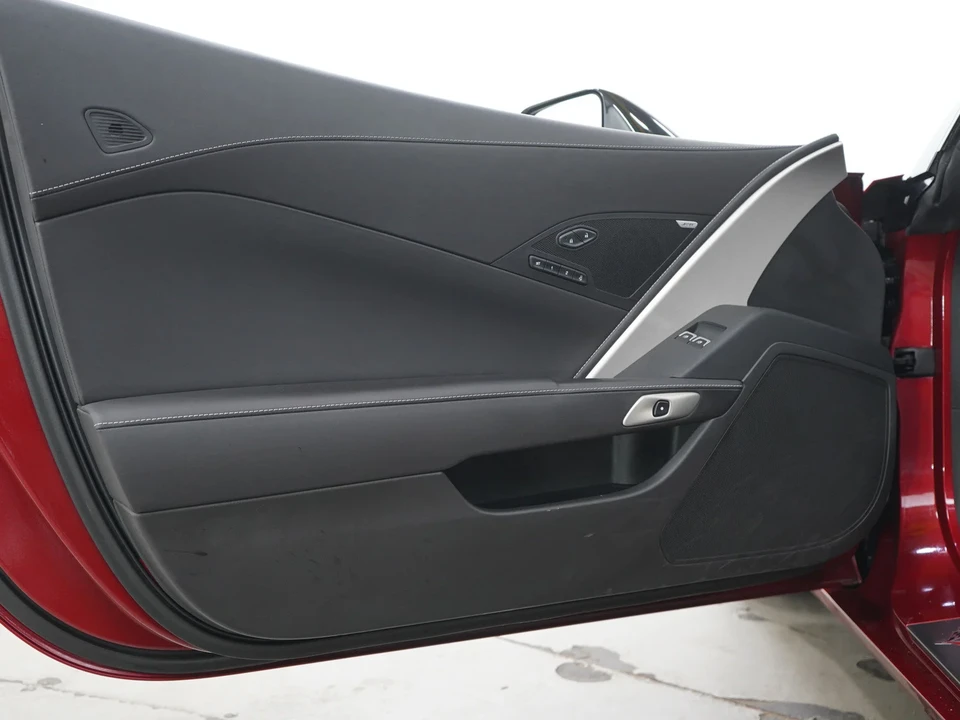 2015 Chevrolet Corvette C7 - Image 16 of 31