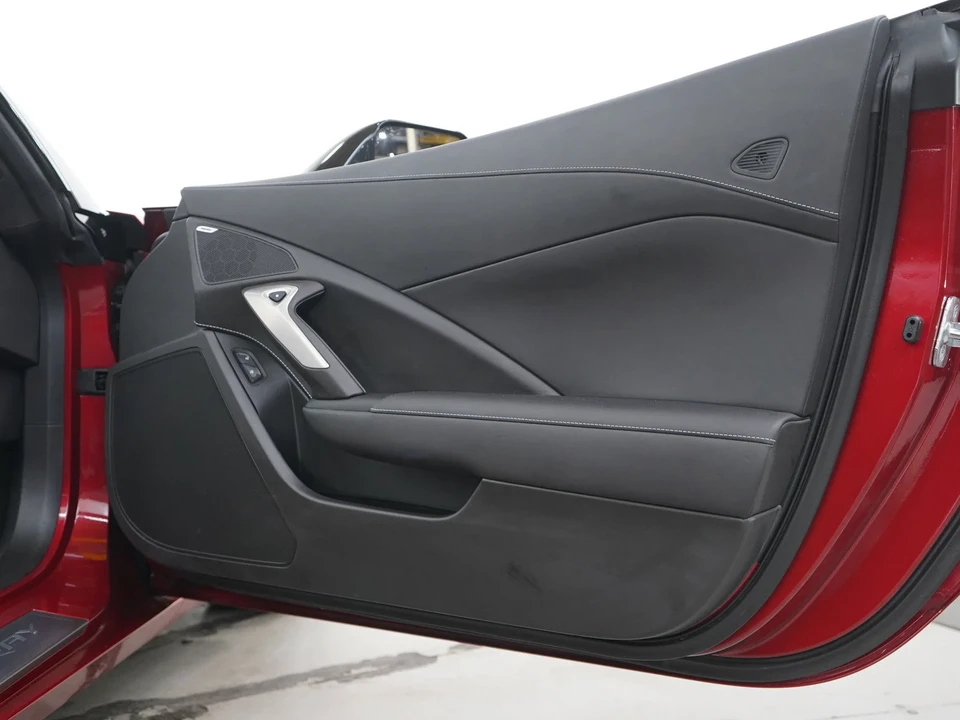 2015 Chevrolet Corvette C7 - Image 9 of 31