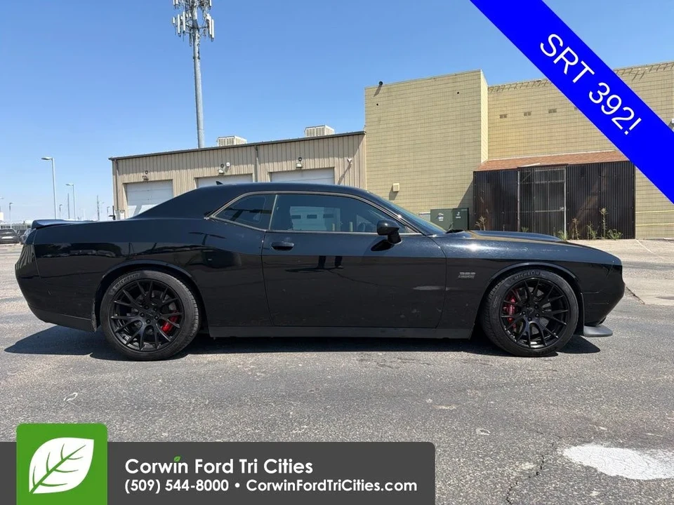 2015 Dodge Challenger SRT8 & 392 3rd Gen - Image 4 of 10
