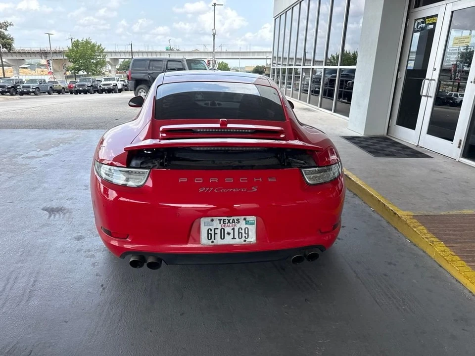 2015 Porsche 991 Carrera GTS - Image 25 of 31