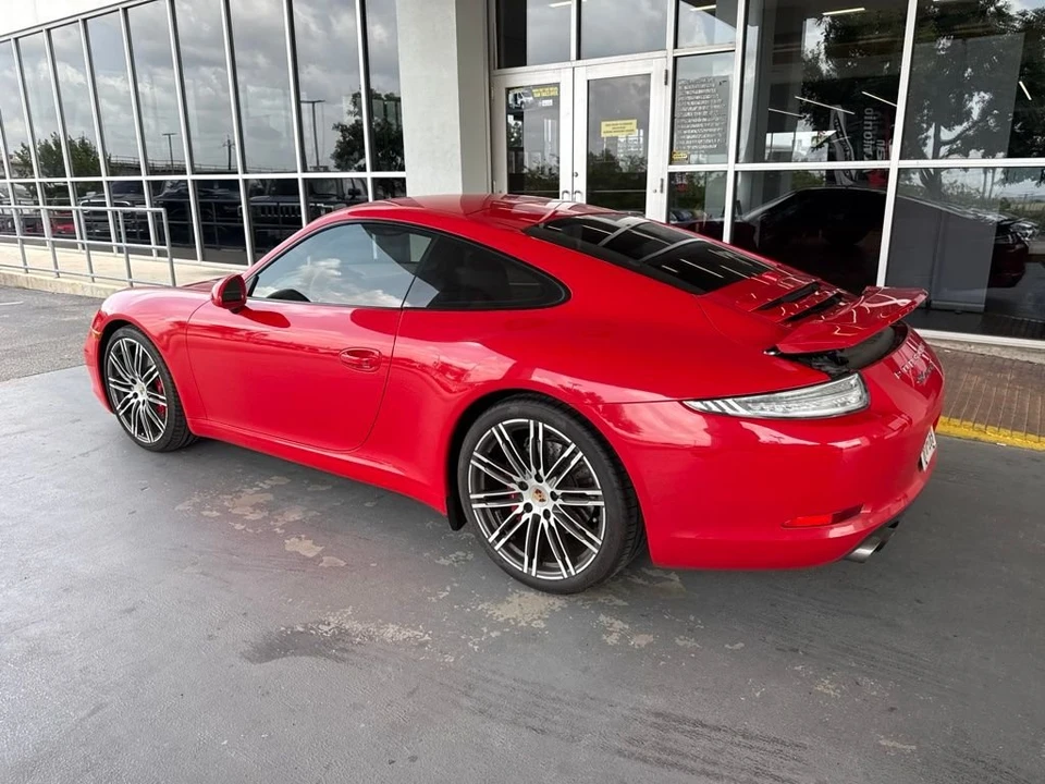 2015 Porsche 991 Carrera GTS - Image 29 of 31