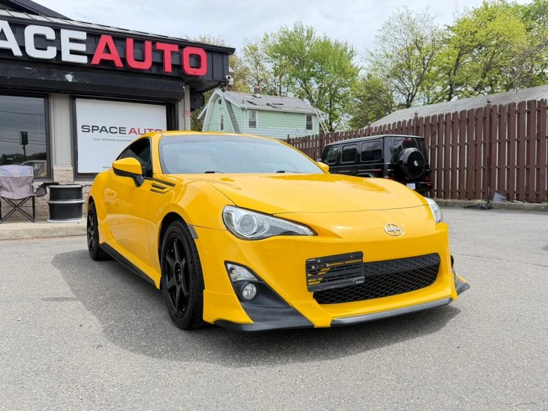 2015 Scion FR-S - Image 4 of 31
