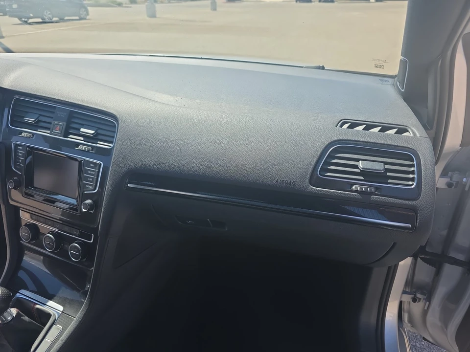2015 Volkswagen GTI Mk7 - Image 21 of 31