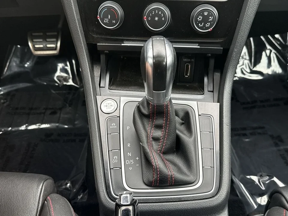 2015 Volkswagen GTI Mk7 - Image 19 of 27