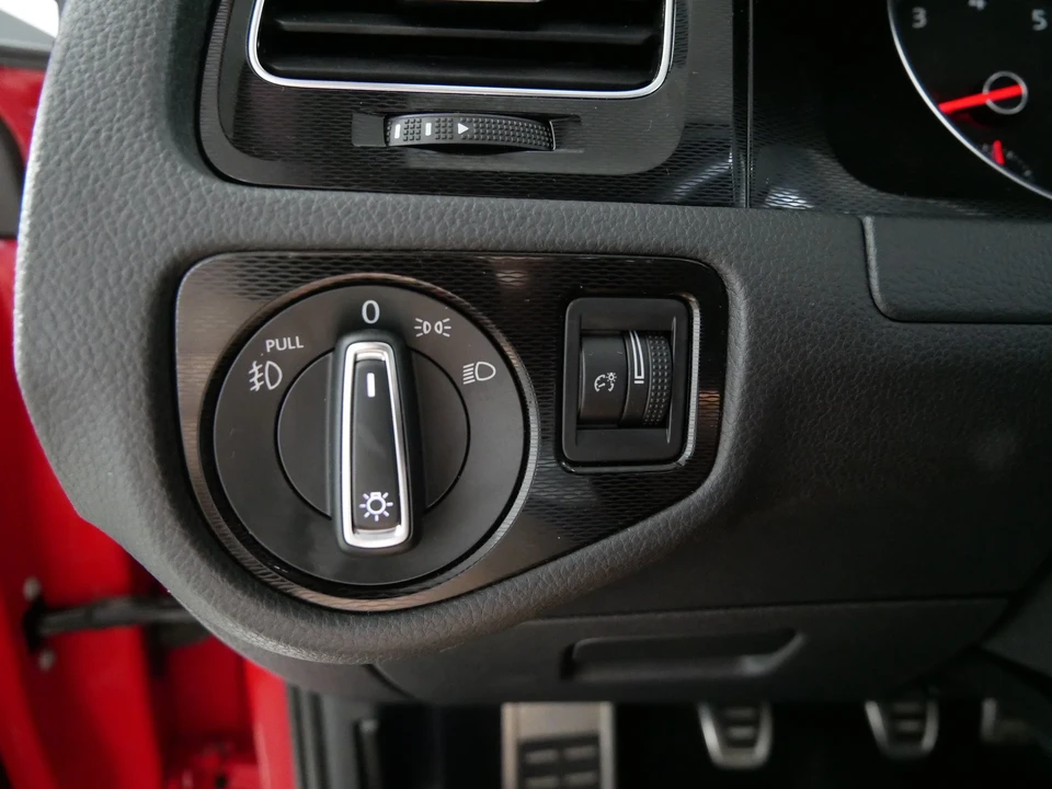 2015 Volkswagen GTI Mk7 - Image 26 of 31