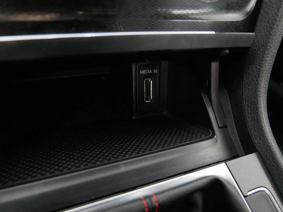 2015 Volkswagen GTI Mk7 - Image 30 of 31